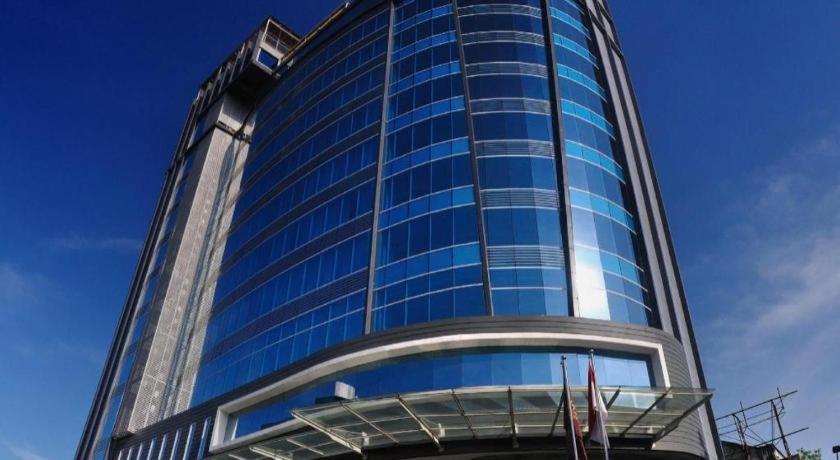 Hermes Palace Hotel Medan Exteriér fotografie