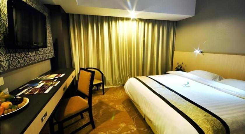 Hermes Palace Hotel Medan Exteriér fotografie